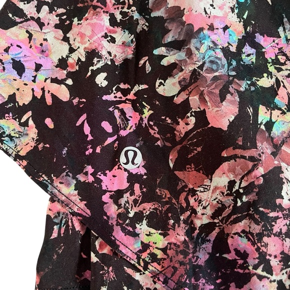 lululemon High Rise Court Rival Skirt in Stencil Blossom Red Multi STE2 10 Long - Picture 7 of 7